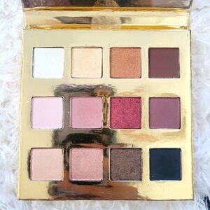 Target brand casual eyeshadow.